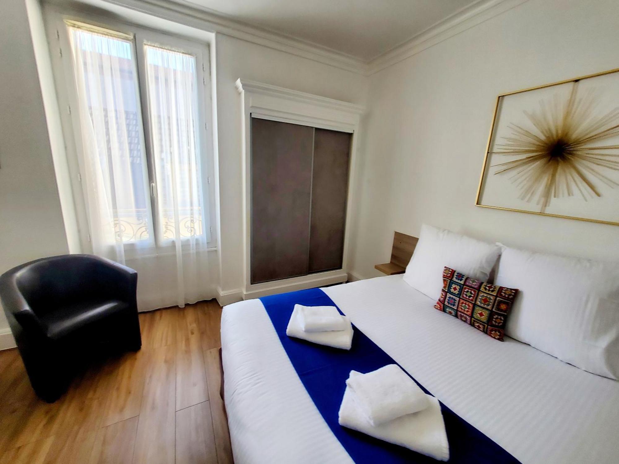 Logis Hotel Belle Etoile Vichy Exteriör bild